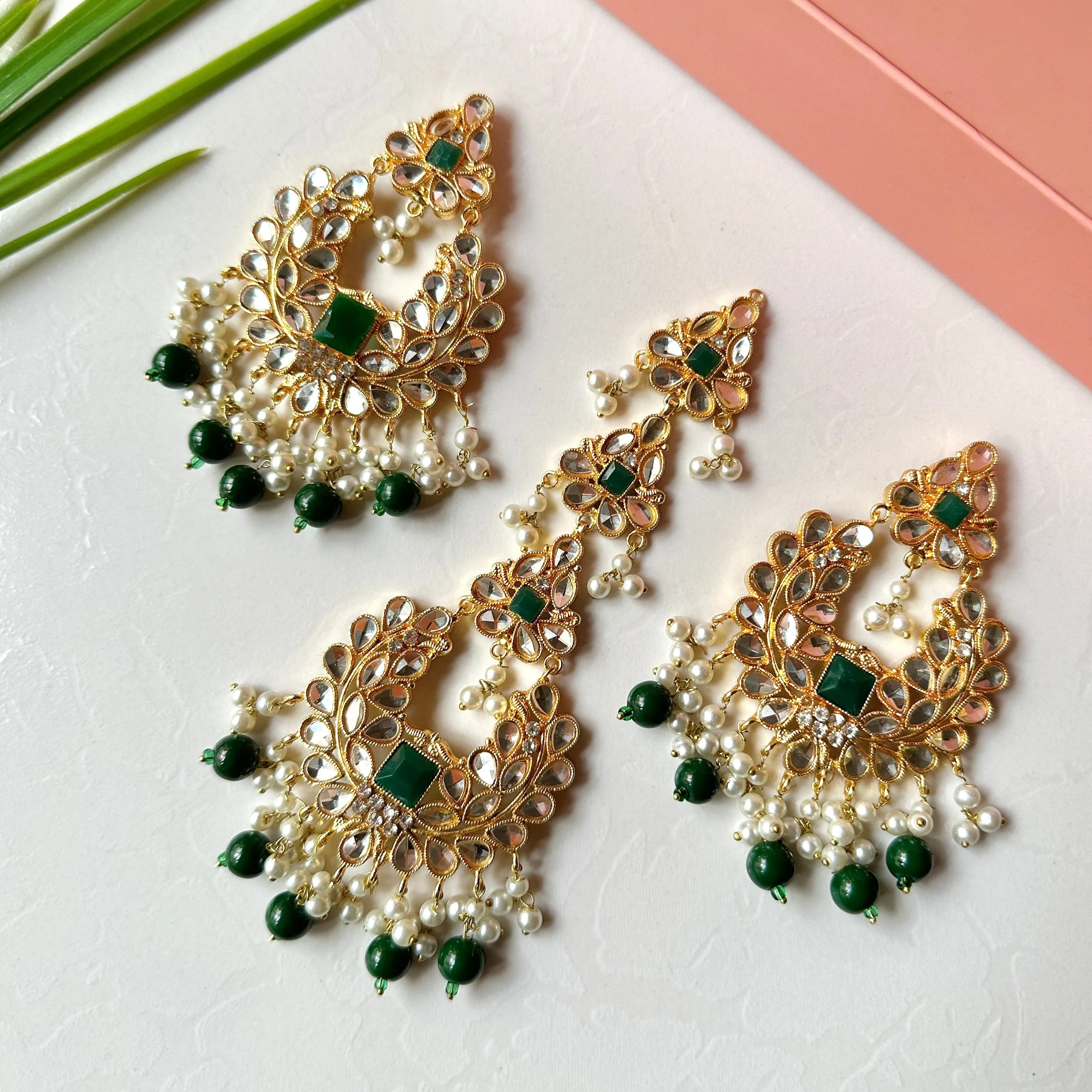 Ishaal Earring/Teeka Set (Dark Green)